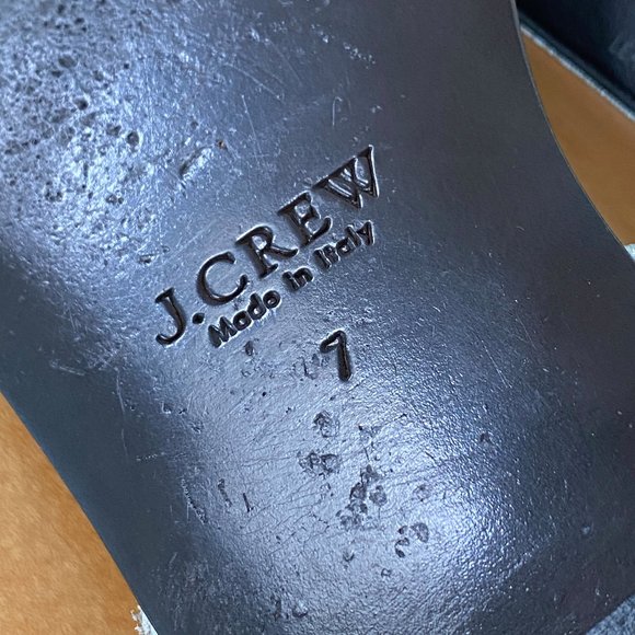 J. Crew Silver Leather Tabbie T-Strap Sandals 7M - Picture 11 of 11